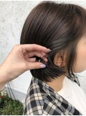 オリーブカラー