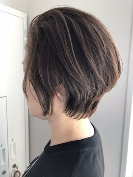 アヴァンス 神戸元町店(AVANCE.) クールショート　アッシュ　骨格補正