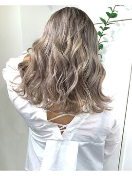 ラピス 千葉(Lapis) パールアッシュグレージュスタイル☆