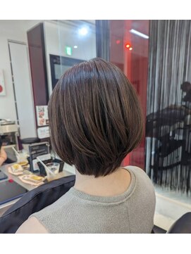 ディシェル(D'ciel) 《D‘ciel工藤富生》大人ショートボブ