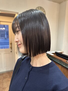 ゼン(ZEEN) 艶髪ぱつっとbob