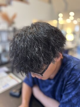 ビーズ ノイ(BEE´Z ＮＥＵ) ツイストスパイラル