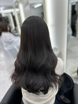 アルドーレ(Ardore) 流行りのレイヤーカット&透明感抜群ダークグレージュ