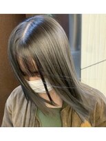 トニーアンドガイ 青山店(TONI & GUY)&nbsp;切りっぱなしロブ 前髪あり × ブリーチなしオリーブグレージュ