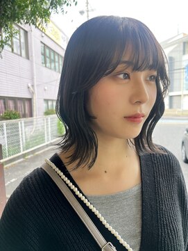 アヴァンス 西田辺(AVANCE.) オリーブグレー　外はねボブ