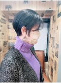 耳だしショート ウルフマッシュブルーグレージュショートウルフ