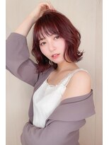 ロジ イン トゥバレー(LOWG in TOWVALLEY) 暖色が可愛いワインレッド外ハネ