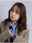 韓国風くびれロングヘアフェザーバングショコラブラウン