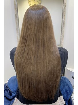 ヘアアンドヘッドスパ エリー(hair&headspa elly) シナモンベージュ