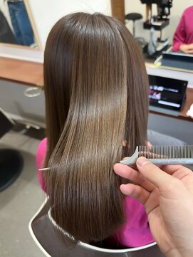 ポピイズ(POPPIES) ロングスタイル【髪質改善】