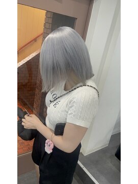 セレーネヘアー オオサカ 心斎橋店(Selene hair OSAKA) シルバーカラー学割心斎橋難波韓国ヘア/ホワイトカラー