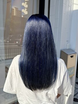 フィーカ(fika) 肌が白く見えるミッドナイトブルー☆