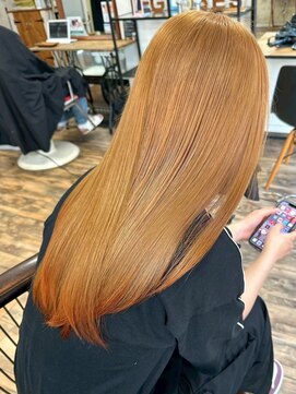 ラウラアンドロー(LAURA&RO) 【ブロンドベージュ×オレンジ】