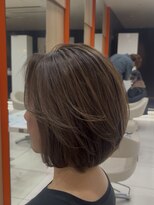 ミングル(MINGLE)&nbsp;40代50代人気の白髪ぼかしハイライト