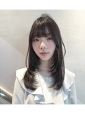 ロングレイヤーカット艶カラー