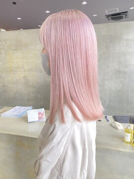 ヘアーナナシ(HAIR 774) ロング×外国人風ピンクカラー