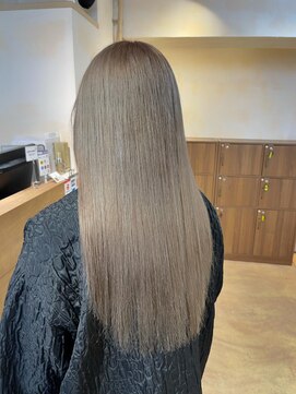 アンククロス 表参道(ANKH CROSS) ブリーチ2回ミルクティーベージュ