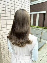モスト(MocT) オリーブベージュ×艶髪