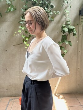 ジェノ(JENO by apish) 大人なハイトーンベージュボブ!シルキーベージュ!