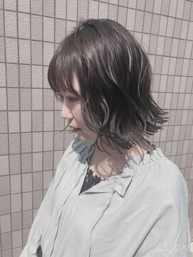 ザベース(the BASE) ボブ