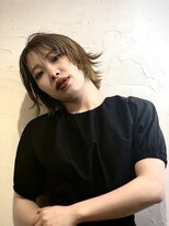 ヘアデザイン ファブロ(hair design FABRO.)&nbsp;顔周りレイヤー/レイヤーボブ/イエローグレージュ