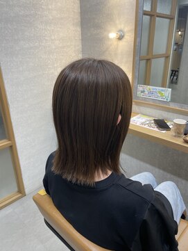 エマ 日吉(emma) 切りっぱなしナチュラル外ハネ＊毛量調整でスッキリ◎