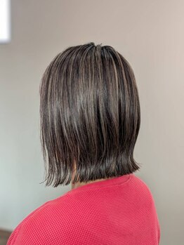 ウィスカーヘアー(whisker hair)の写真/《話題の髪質改善》新導入FLOWDIA MOREトリートメントでダメージケアしながら理想のヘアスタイルに◎