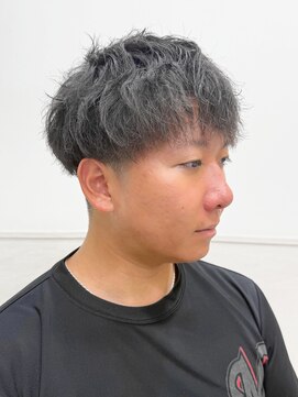 ヨシザワインク プレミアム 築地店(YOSHIZAWA Inc. PREMIUM) アップバング/刈り上げ/フェード/ツイスパ/ツーブロ