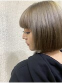 ハイトーングレージュカラー