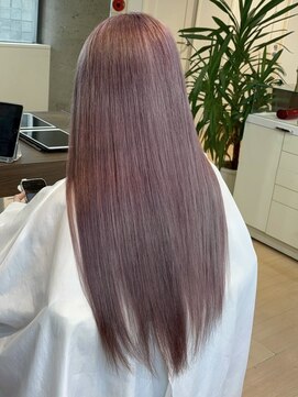 アウラ(AURA) 盛岡駅ブリーチカラーハイトーンカラー顔周りレイヤーカット◆