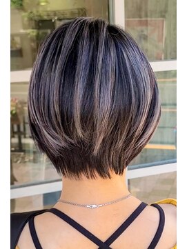 レム(Rem.) レイヤーショート/大人女性/OLさん/学生さん/20代/30代/40代