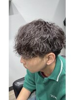 リーブル(Libre)&nbsp;ツイストスパイラルパーマ×ツーブロック刈り上げマッシュ