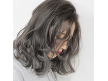 ヘアアンドメイク オハナ(hair&make ohana)の雰囲気（最高の艶と透明感！エドルカラー綺麗ですよ！）