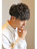 ノイセル(Noisyle)&nbsp;ナチュラル束感前下がりマッシュパーマ