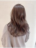 シナモングレージュ