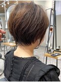 20代30代40代/大人可愛い/小顔/ハイライトハンサムショート