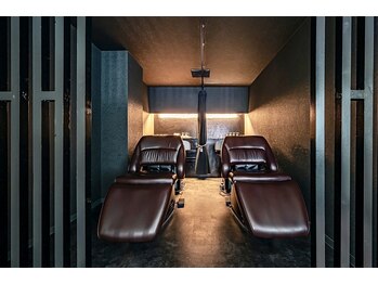 大人髪質改善　MILIA