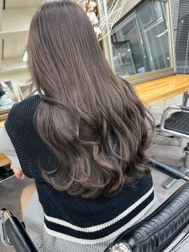 チル(CHILL) グレージュカラー×Aラインカール20代30代40代