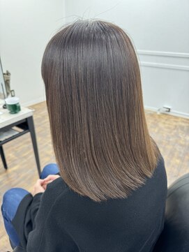 ヤイ(Yhai) ストレート