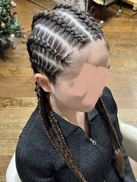 アドネス(ADNESS) ストレートコーンロウ