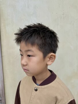 エイミーバイアフロート(amie by afloat) スパイキー刈り上げショート