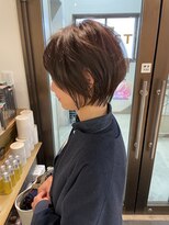 コワファーストナガサキシャンプーボーイ(COIFF1RST NAGASAKI SHAMPOO BOY)&nbsp;大人可愛い20代30代40代黒髪前下がりショートボブ丸みショート◎