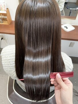 ポピイズ(POPPIES) ロングスタイル【髪質改善】