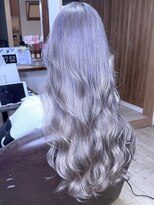ブレイズヘアー(BLAZEhair) ホワイトグレージュ×ブリーチ2回