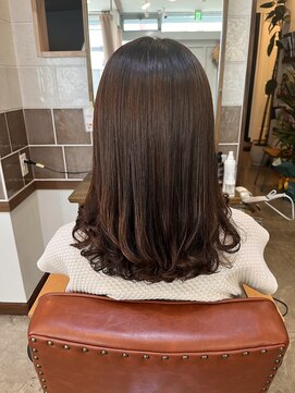 スアバイキキ(SuA by kiki.) 美髪/ワイドバング/外ハネボブ/イメチェン[千葉]