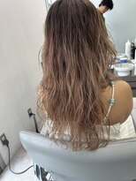 アルテペロ(arte pelo)&nbsp;【artepelo】ブリーチパーマ/ロング