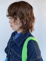 ルーム(room 202)&nbsp;【くせ毛風ウェーブ】ラフミディ×透けブラウンカラー