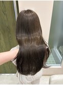 オリーブベージュレイヤーカット顔周りレイヤーブリーチなし