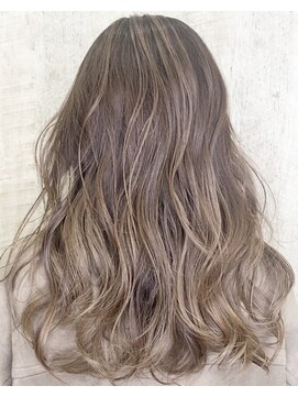 ヘアーサロン エイム(hair salon Ame) ベージュ　透明感