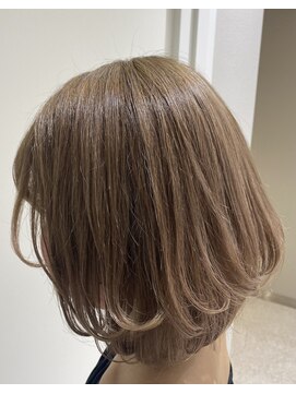 アグ ヘアー マナ 江南店(Agu hair mana) レイヤーボブ×ミルクティーカラー